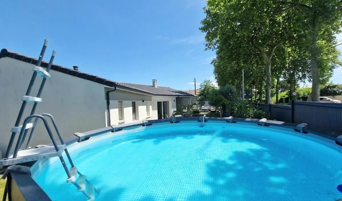 Villa Entiere Avec Piscine- 8P Leguevin