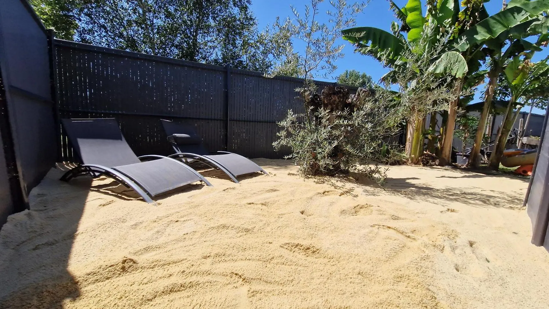 Villa Entiere Avec Piscine- 8P Leguevin فرنسا